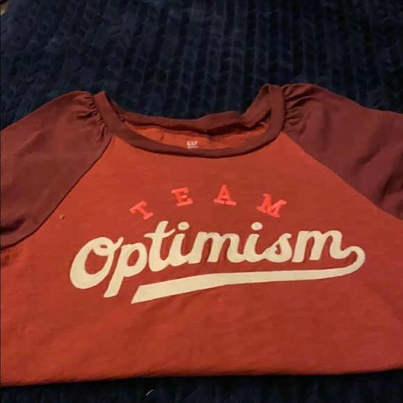 Gap Girl’s Large Team Optimism Shirt Like New - Picture 2 of 6